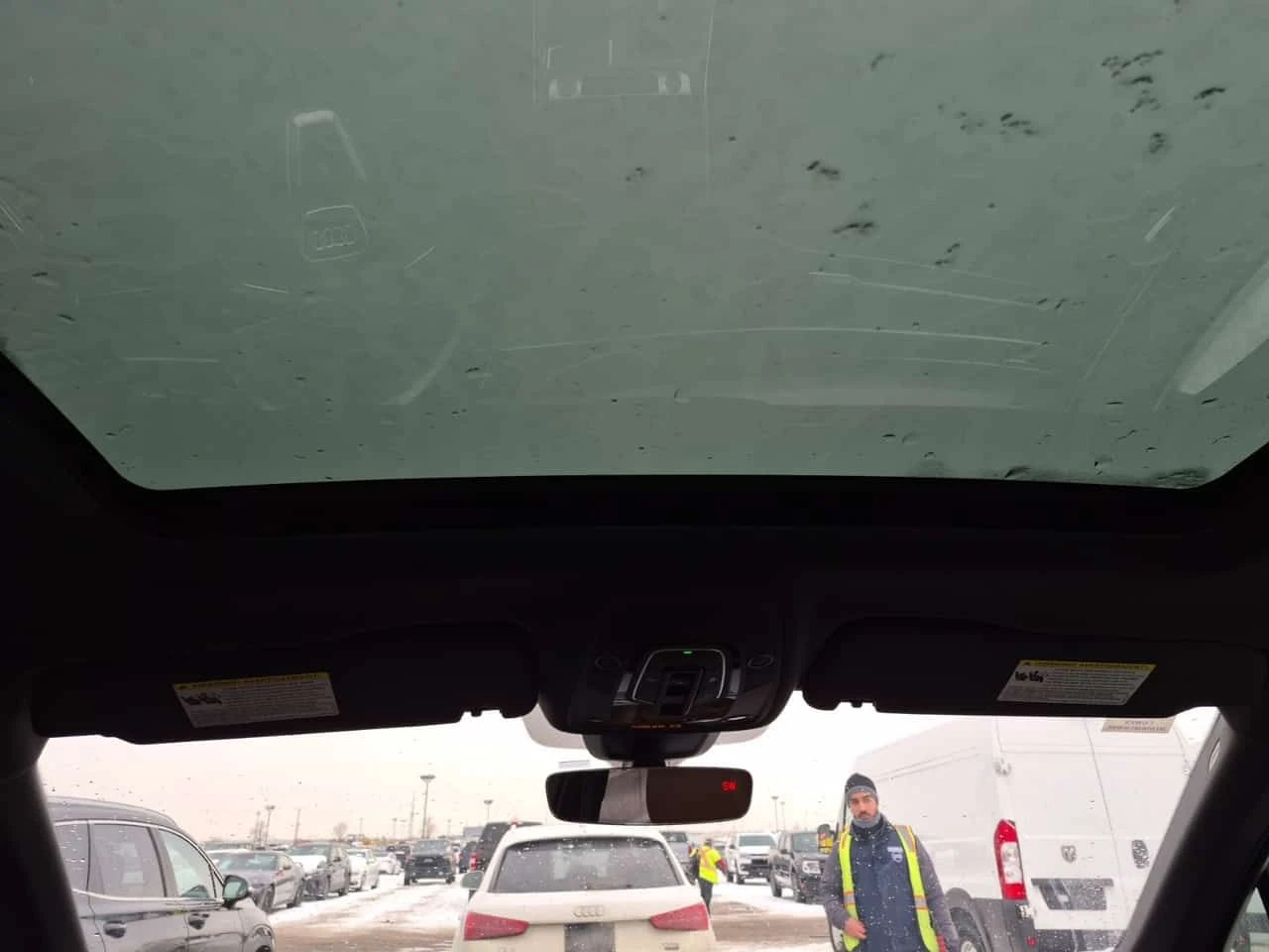 Audi Q7 * KOMFORT * Pano * 2 ����� * �������� * Carfax | Mobile.bg � ����������� 12