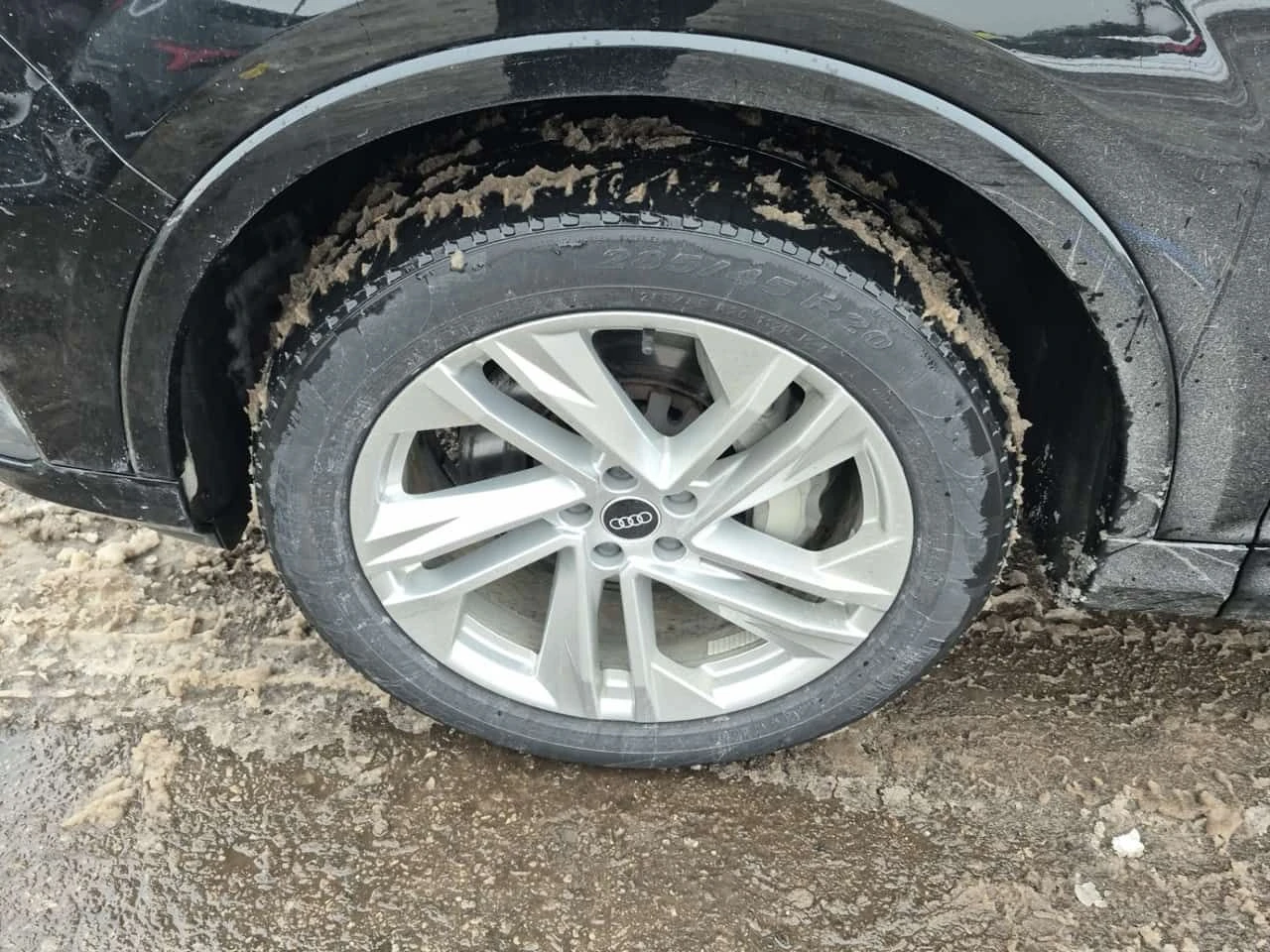 Audi Q7 * KOMFORT * Pano * 2 ����� * �������� * Carfax | Mobile.bg � ����������� 6