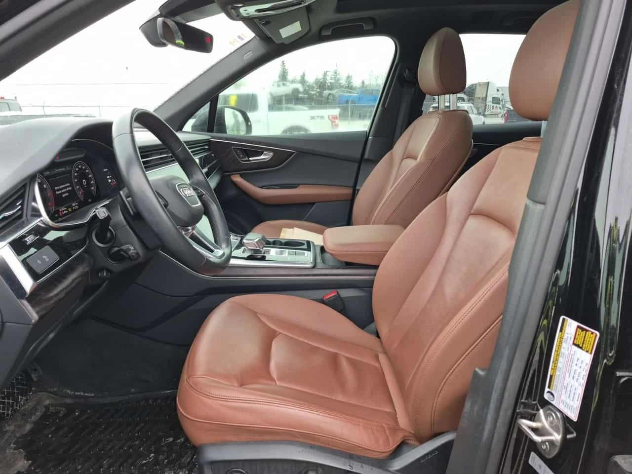 Audi Q7 * KOMFORT * Pano * 2 ����� * �������� * Carfax | Mobile.bg � ����������� 5