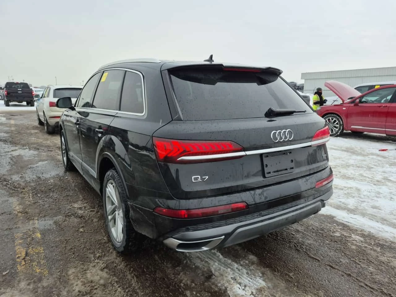 Audi Q7 * KOMFORT * Pano * 2 ����� * �������� * Carfax | Mobile.bg � ����������� 4