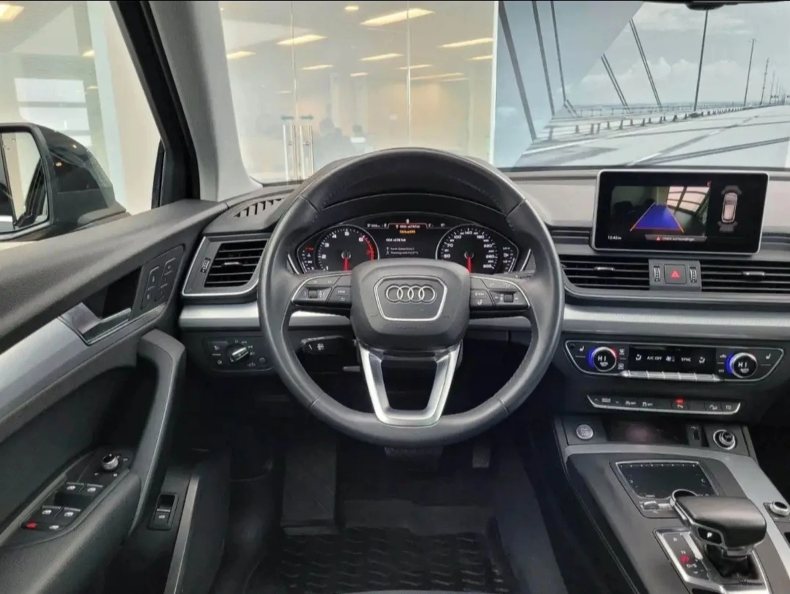 Audi Q5 2018/4x4/ЛЮК/ПОДГРЕВ/КАМЕРА/2.0T/Carfax, снимка 8 - Автомобили и джипове - 53795477