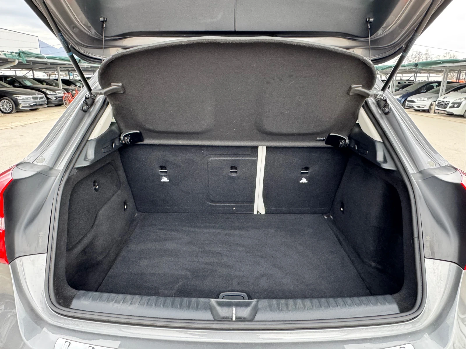 Mercedes-Benz GLA 200 2.0D 4Matic ПАНОРАМА АВТОМАТ, снимка 12 - Автомобили и джипове - 53913259