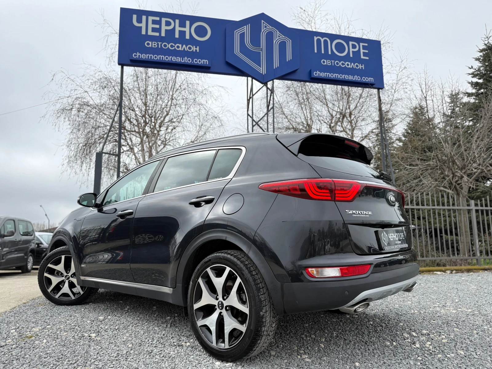 Kia Sportage 2.0 CRDI GT-Line Premium AWD Full MT6, снимка 4 - Автомобили и джипове - 54086666