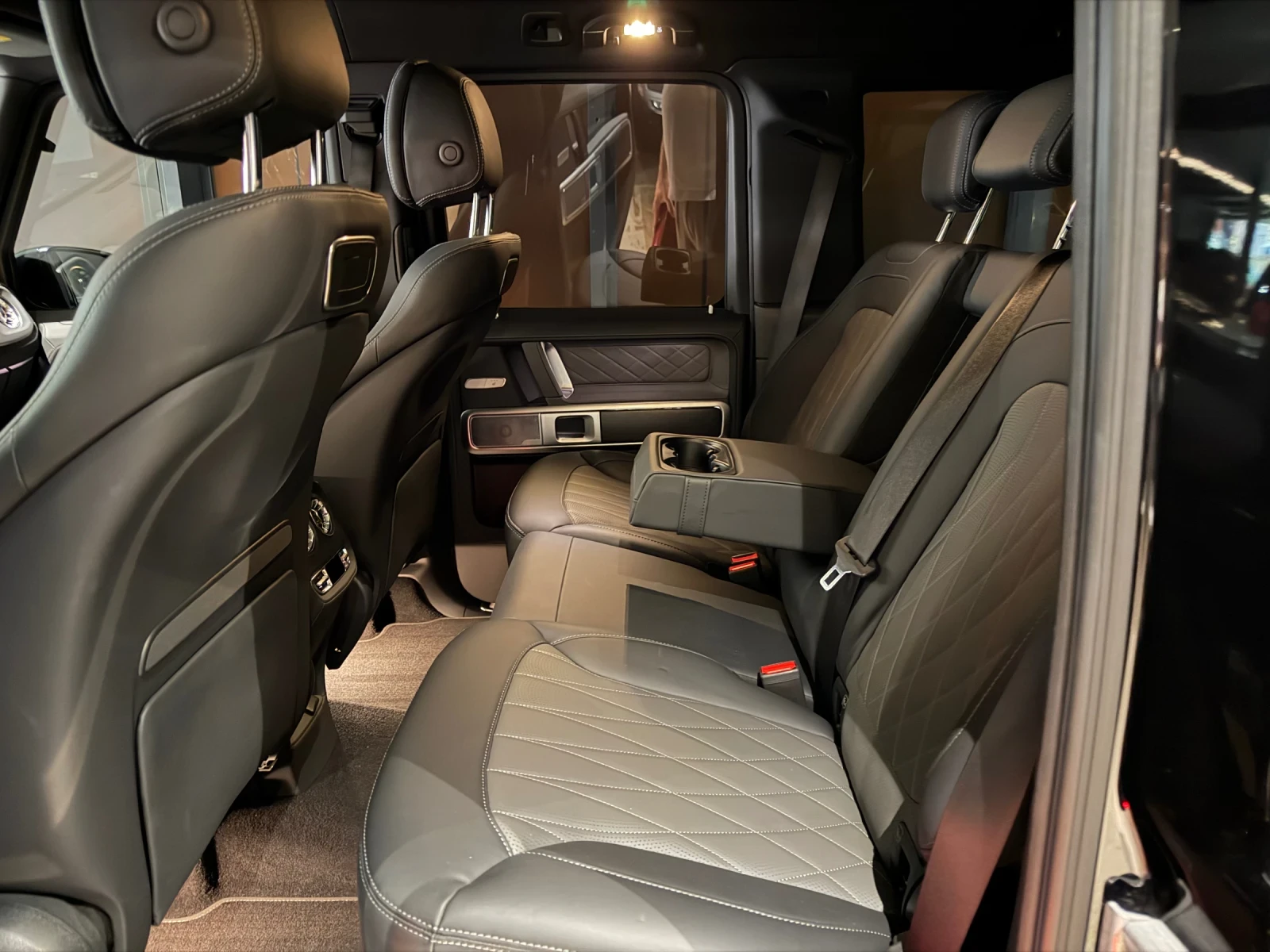 Mercedes-Benz G 500 Final Edition, снимка 12 - Автомобили и джипове - 54593743
