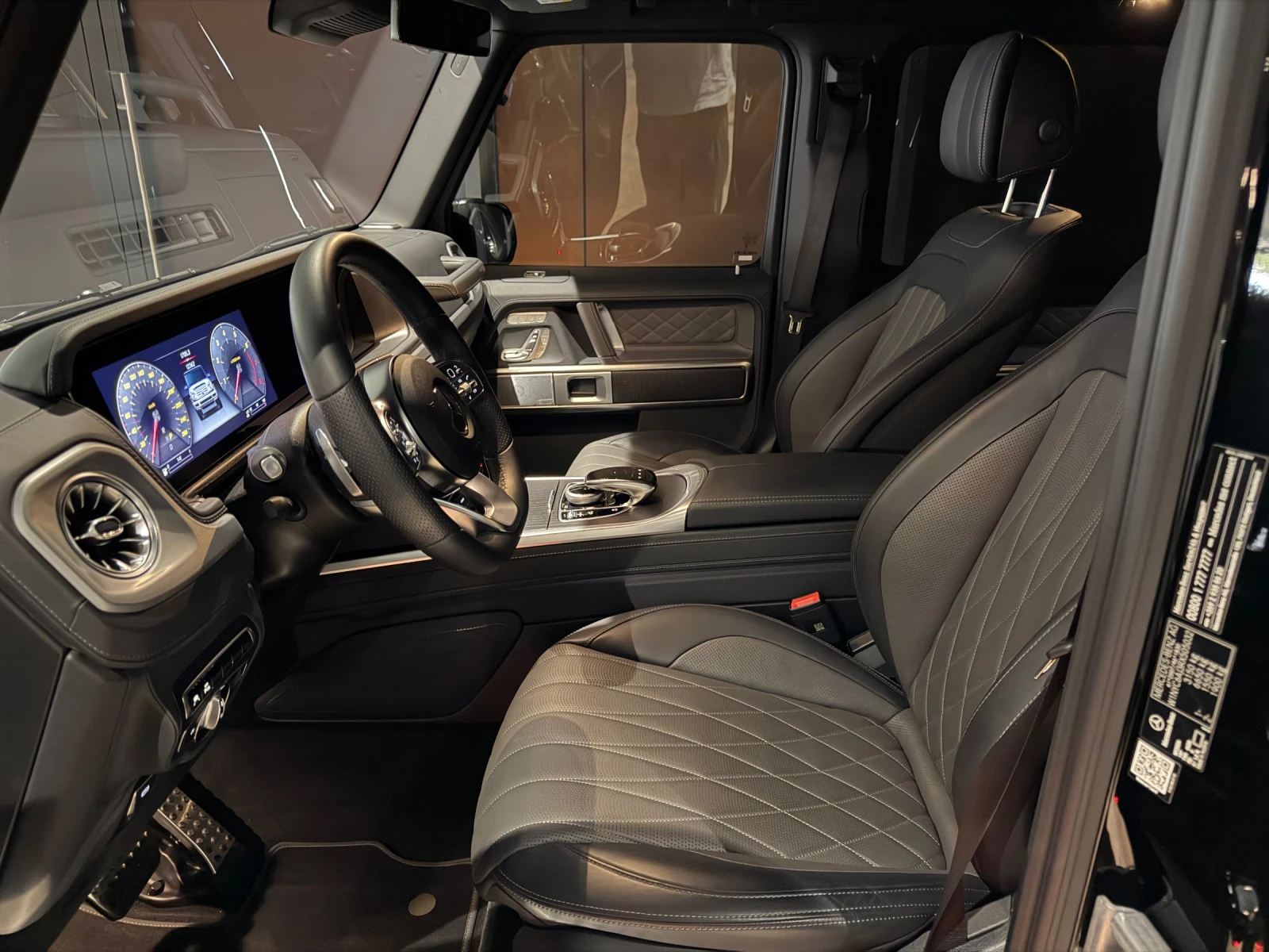 Mercedes-Benz G 500 Final Edition, снимка 5 - Автомобили и джипове - 54593743