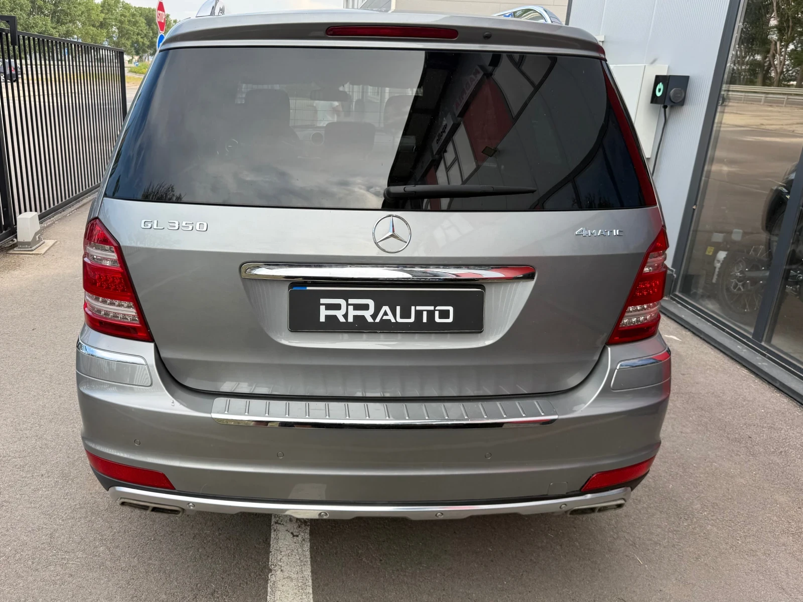 Mercedes-Benz GL 350 AMG GRAND EDITION, снимка 4 - Автомобили и джипове - 54899092