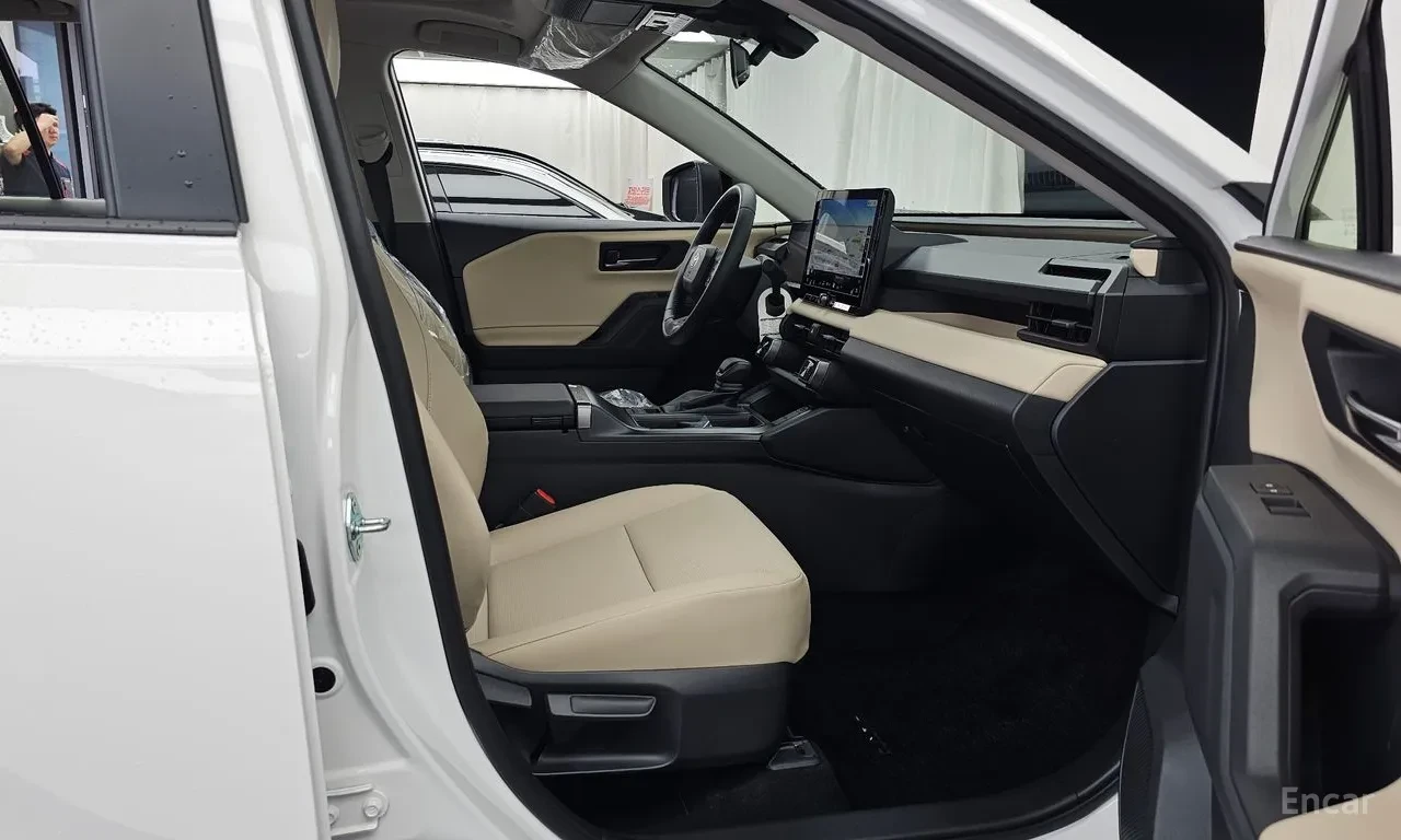 Toyota Rav4 2.5 HEV* ЧИСТО НОВА* ЦЕНА ДО СОФИЯ, снимка 9 - Автомобили и джипове - 55787150