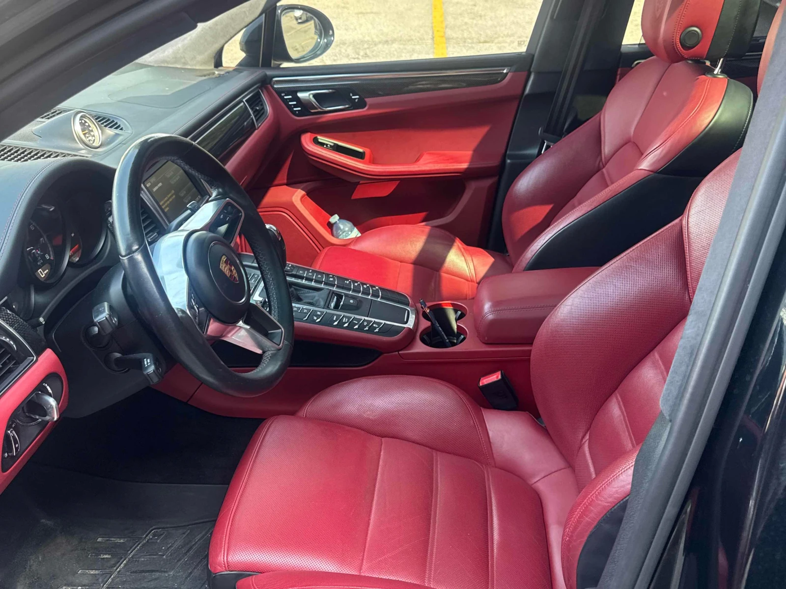 Porsche Macan * Turbo * CARFAX * ОПЦИЯ ЗА ФИНАНСИРАНЕ, снимка 12 - Автомобили и джипове - 55827381