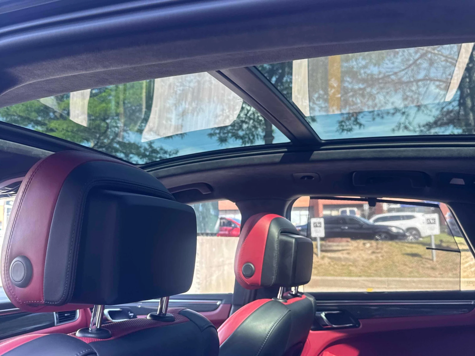Porsche Macan * Turbo * CARFAX * ОПЦИЯ ЗА ФИНАНСИРАНЕ, снимка 10 - Автомобили и джипове - 55827381