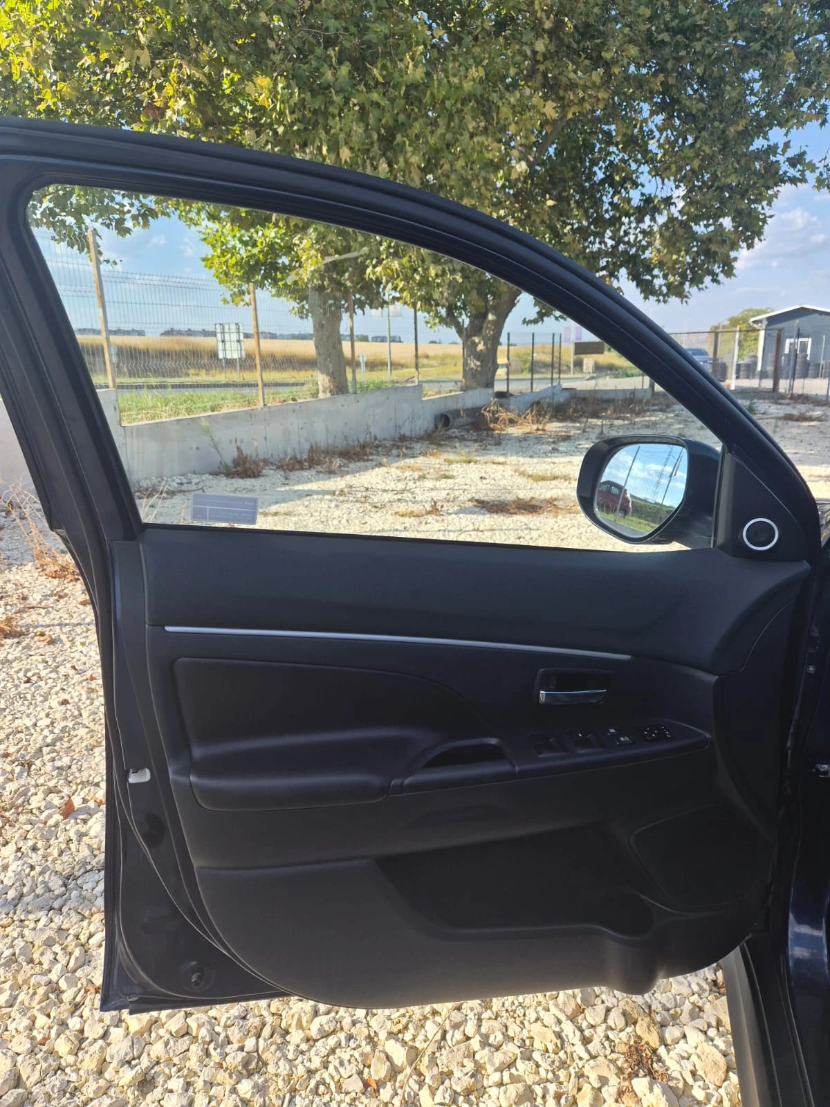 Mitsubishi ASX 1.8 DI-D 4WD-PANORAMA, снимка 11 - Автомобили и джипове - 56129977