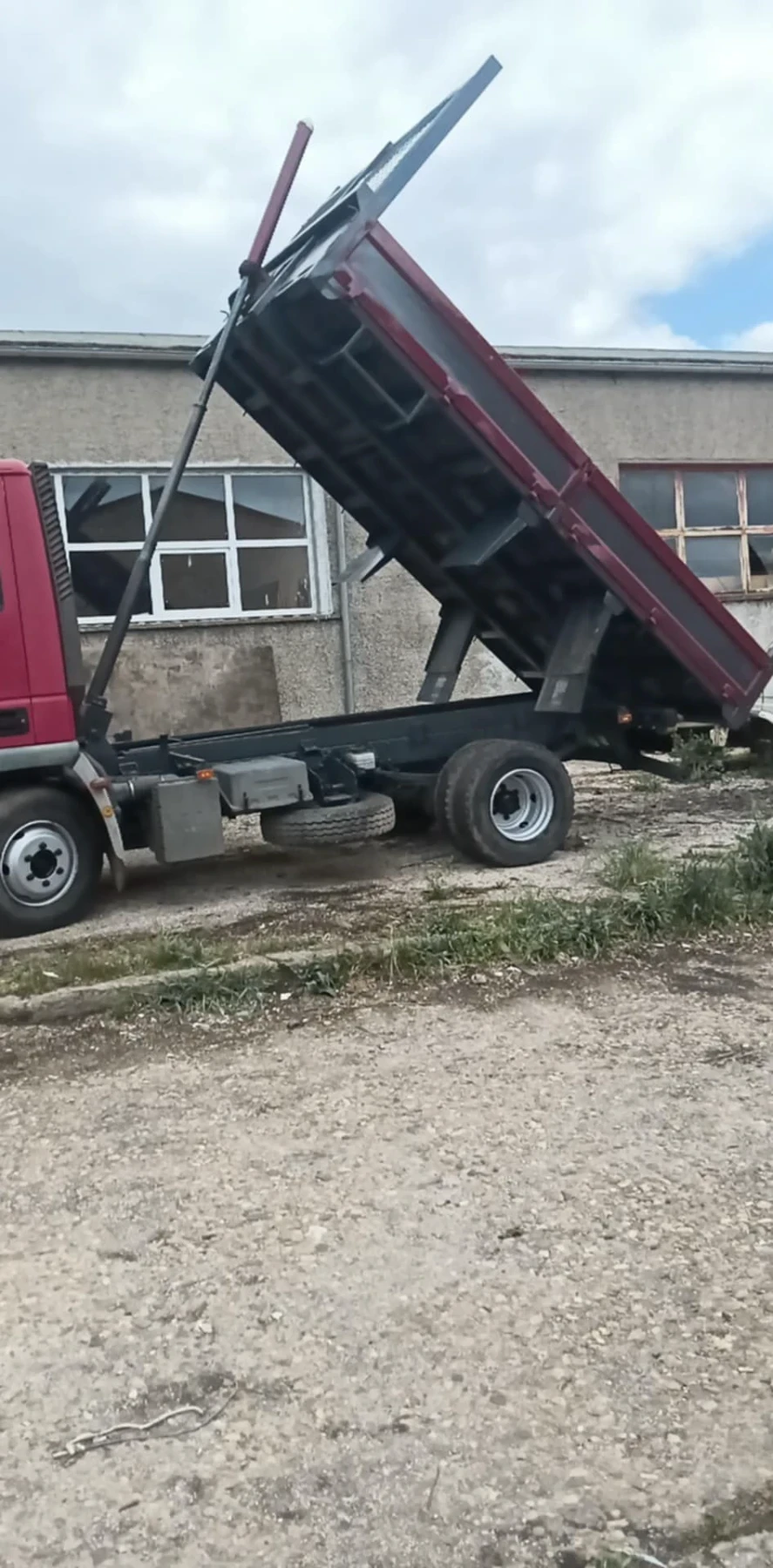 Iveco Eurocargo 75E17 - изображение 8