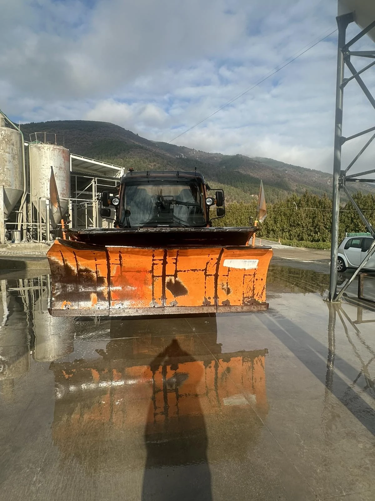 Mercedes-Benz UNIMOG U 500 - изображение 6