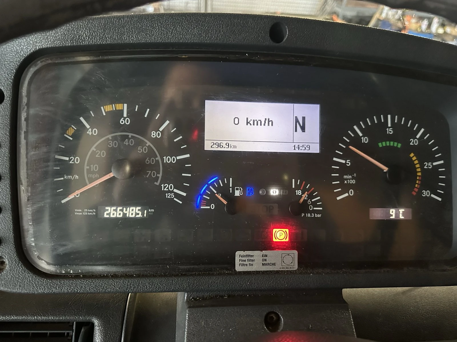 Mercedes-Benz UNIMOG U 500 - изображение 4