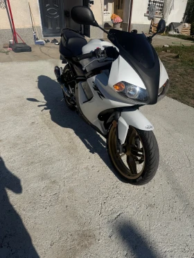     Yamaha Tzr