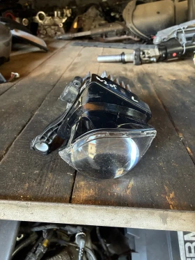 Леща за ляв Led фар Mercedes C-class W205. Проектор. , снимка 1