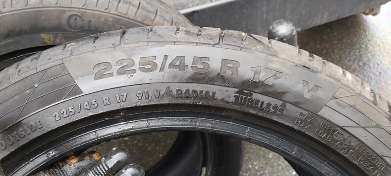 Гуми Летни 225/45R17, снимка 7 - Гуми и джанти - 32778620