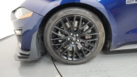 Ford Mustang 5.0GT* GT350 PACK* ПОДГРЕВ* ОБДУХВАНЕ* NAVI* КОЖА*, снимка 5