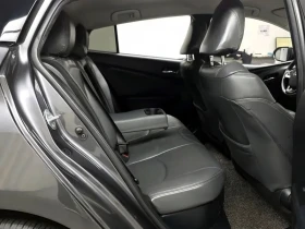 Toyota Prius 1.8 Хибрид, снимка 9