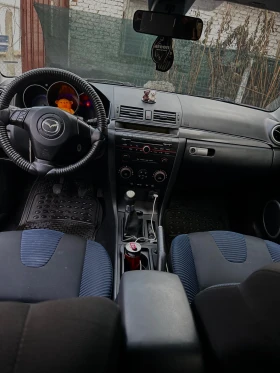 Mazda 3 1.6, снимка 3