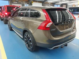 Volvo V60 2017 Volvo V60 Cross Country T5 Platinum | Mobile.bg    3