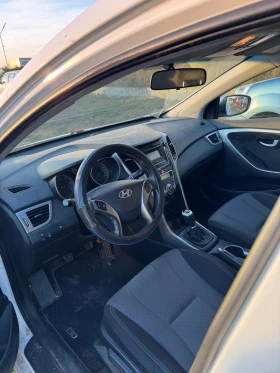 Hyundai I30 1.6CRDI 6-�� ����������� ����������200���.��2����� | Mobile.bg � ����� ������ 3