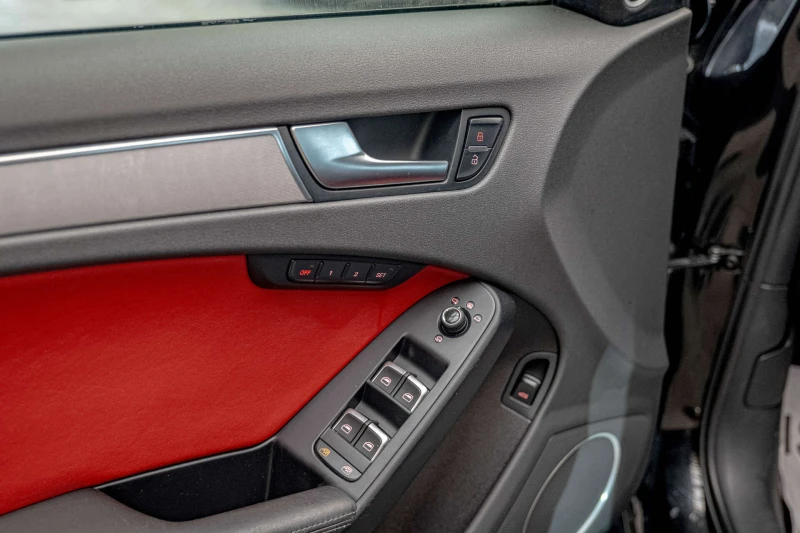 Audi S4 3.0TFSI V6/Quattro/Bang&Olufsen/Audi Drive Select, снимка 13 - Автомобили и джипове - 51921089