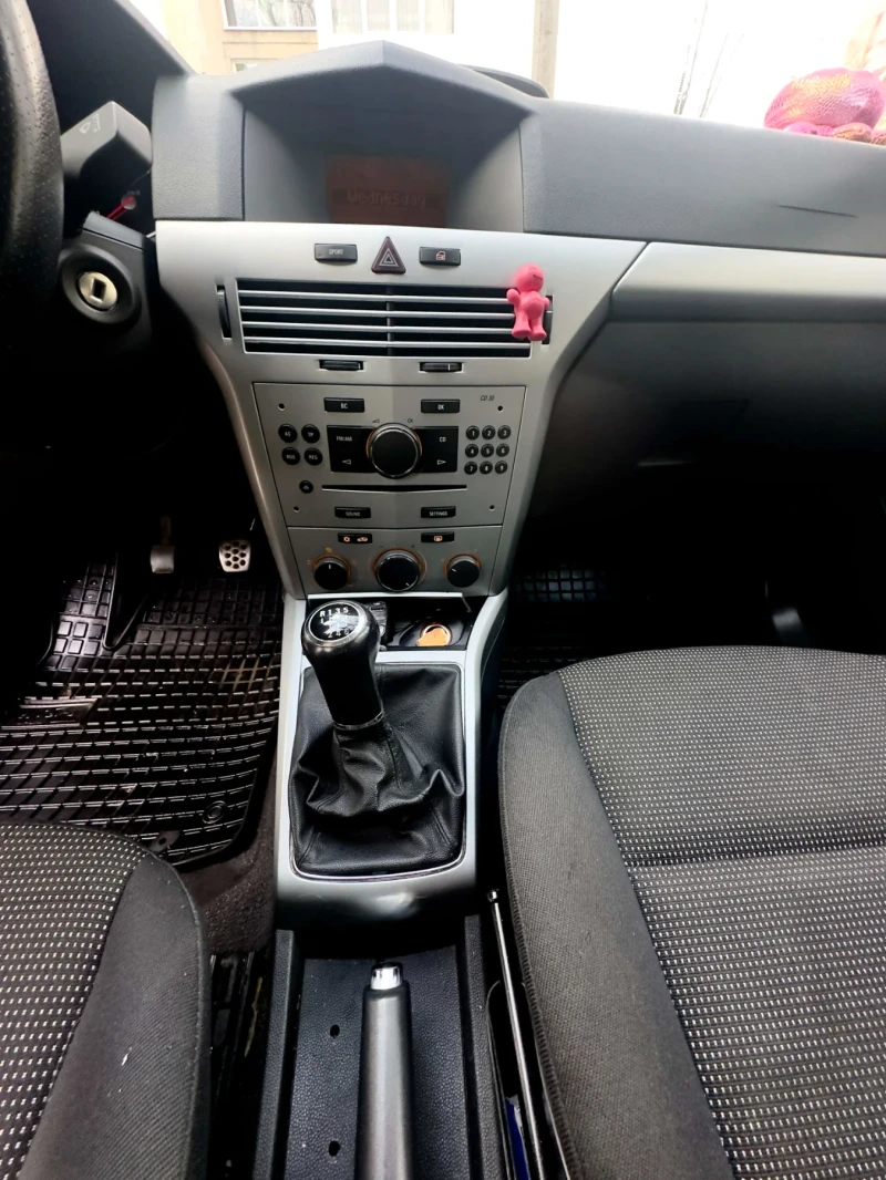 Opel Astra, снимка 9 - Автомобили и джипове - 52550408