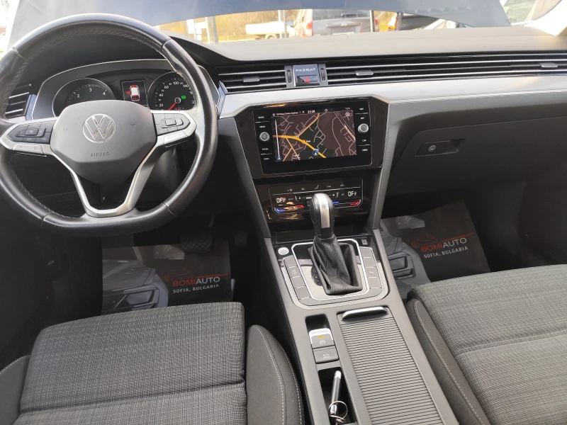VW Passat 2.0TDi* АВТОМАТИК* EURO6D* NAVI* LED/XENON* , снимка 4 - Автомобили и джипове - 52649059
