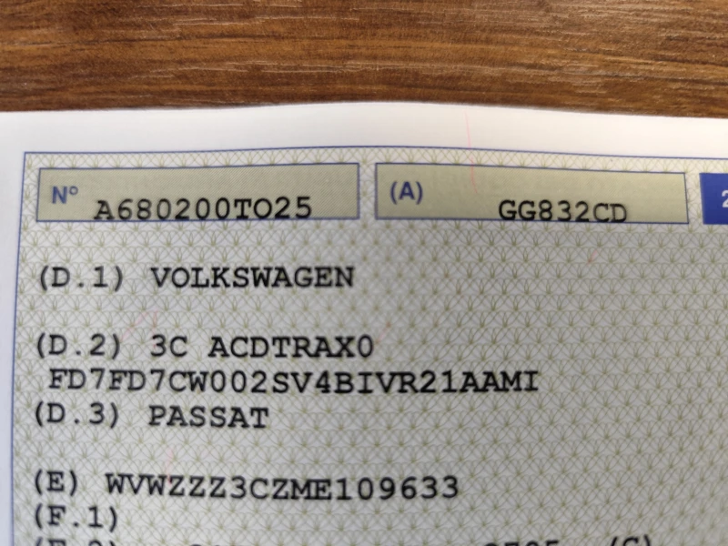 VW Passat 2.0TDi* АВТОМАТИК* EURO6D* NAVI* LED/XENON* , снимка 17 - Автомобили и джипове - 52649059