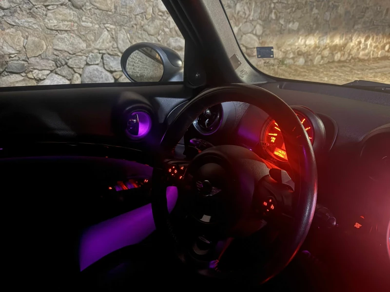 Mini John Cooper Works  4x4 2.0 143кс, снимка 15 - Автомобили и джипове - 53557132