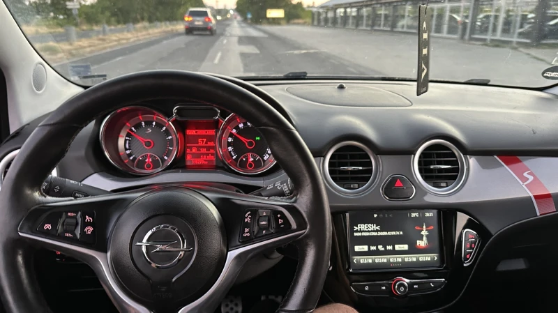 Opel Adam S REKARO, снимка 4 - Автомобили и джипове - 52939715