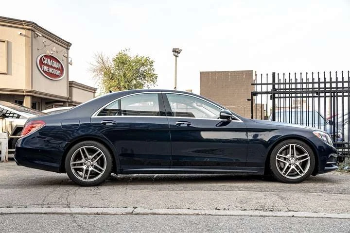 Mercedes-Benz S 550 4MATIC | AMG PKG | HUDS | MASSAGE SEATS | PAN, снимка 4 - Автомобили и джипове - 53455158