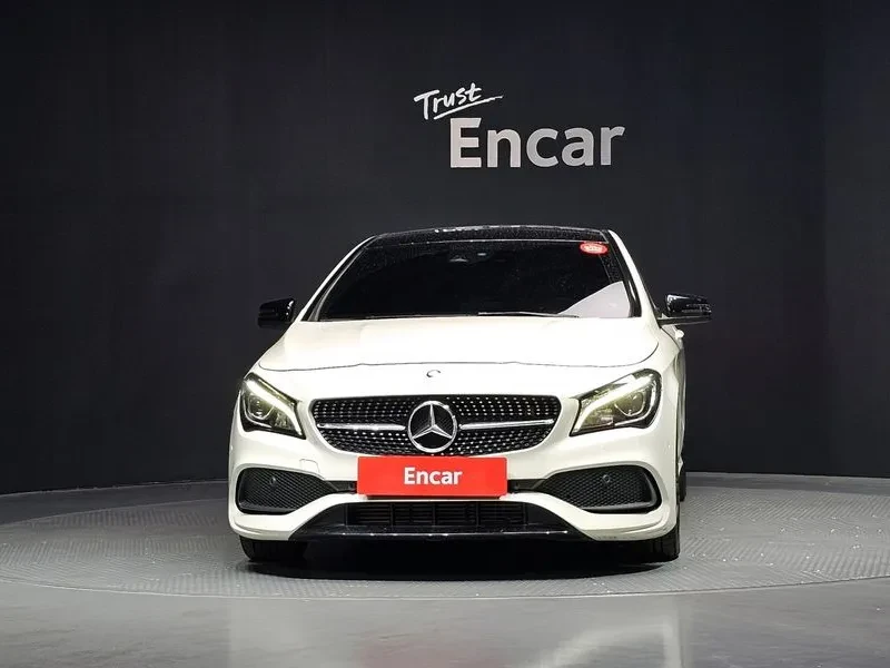 Mercedes-Benz CLA 250  4Matic Amg Line, снимка 3 - Автомобили и джипове - 55100599