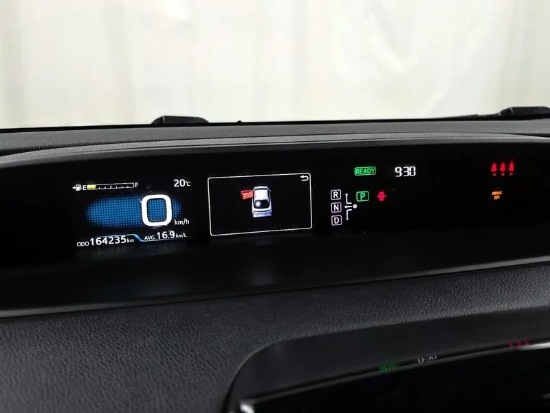 Toyota Prius 1.8 Хибрид, снимка 5 - Автомобили и джипове - 55687550