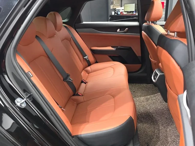 Kia K5 1.6 Turbo Prestige, снимка 12 - Автомобили и джипове - 55886052