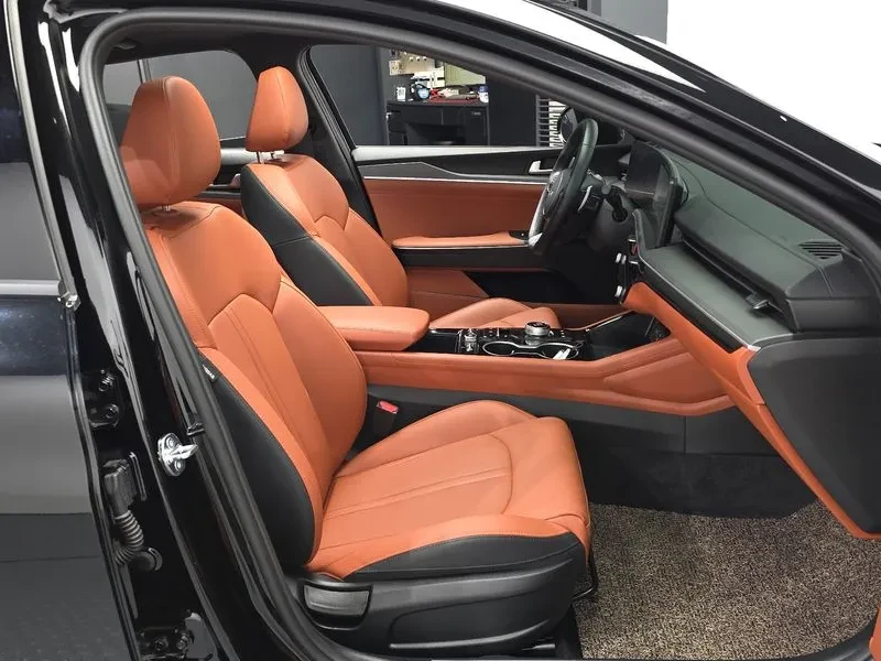 Kia K5 1.6 Turbo Prestige, снимка 11 - Автомобили и джипове - 55886052