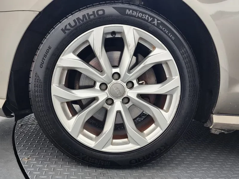 Audi A6, снимка 5 - Автомобили и джипове - 56159359