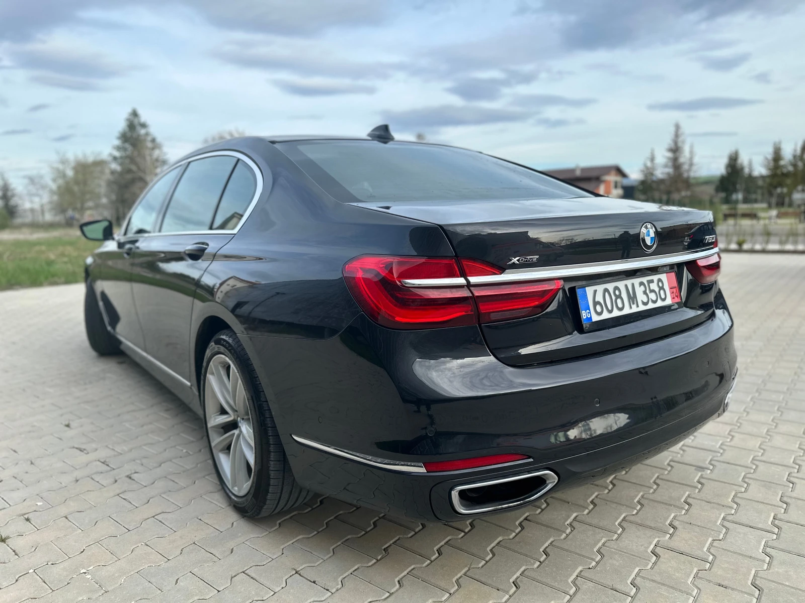 BMW 750 Li xDrive 38хил.км! - изображение 7