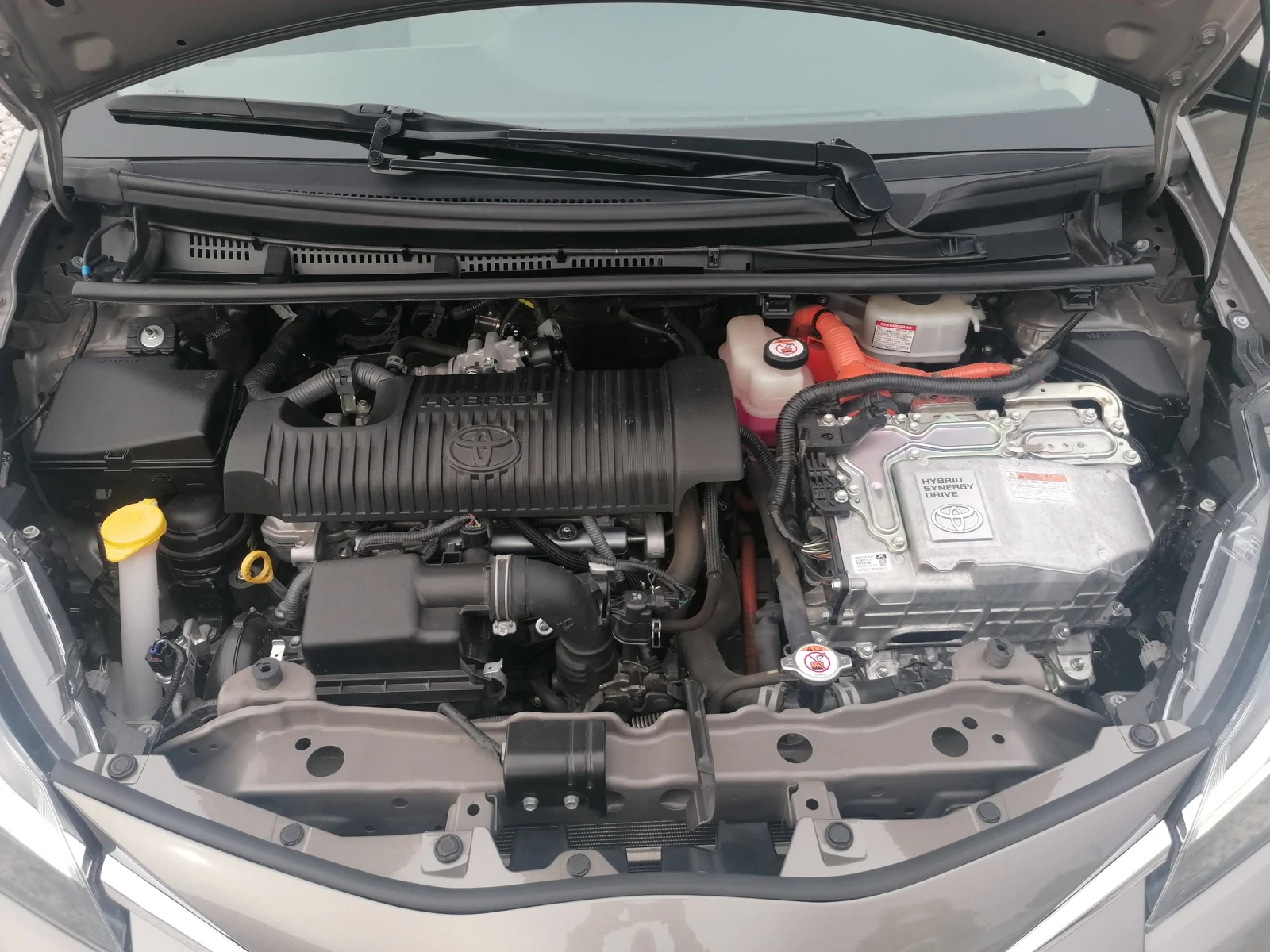 Toyota Yaris HYBRID | Mobile.bg   15