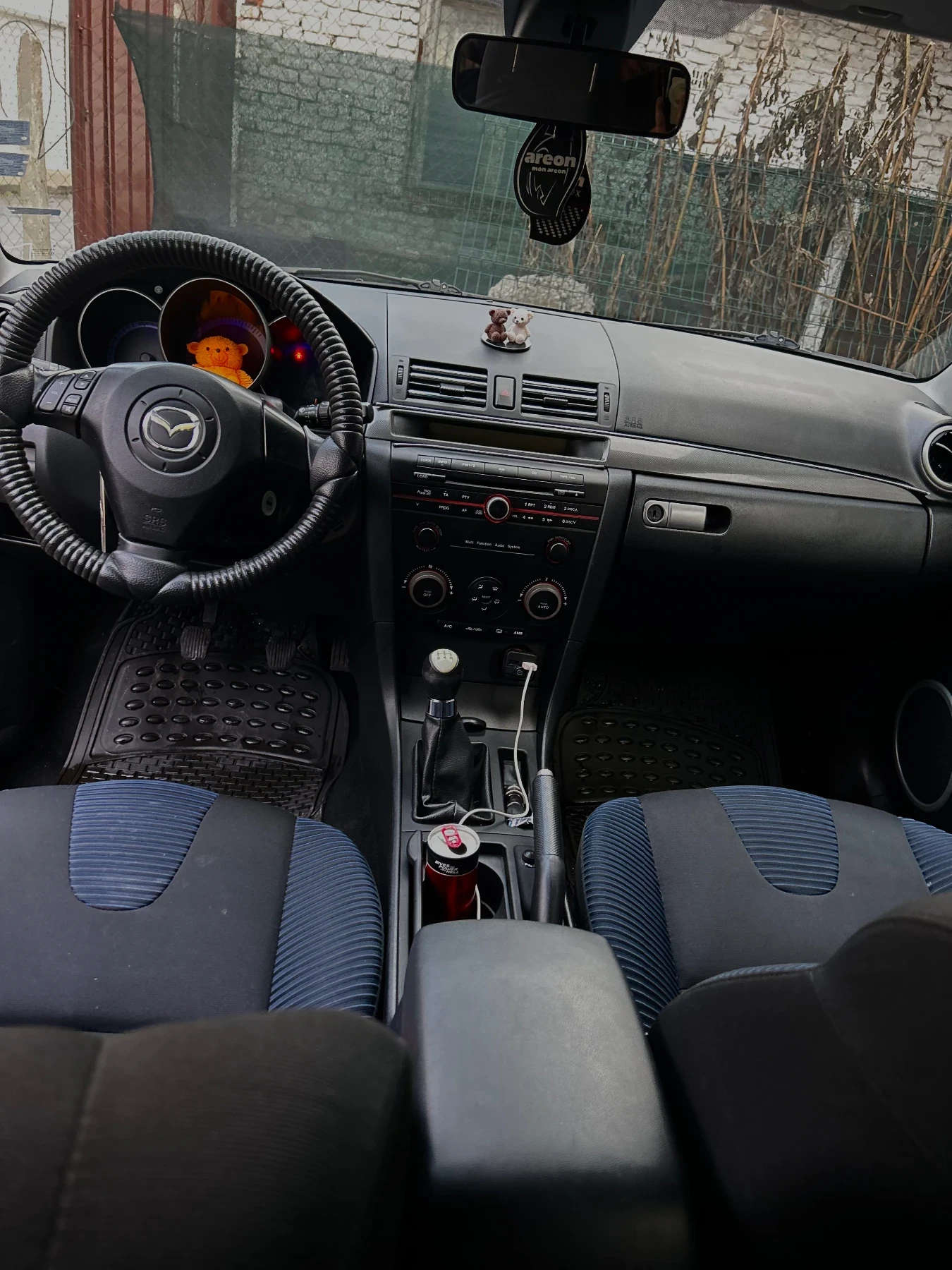 Mazda 3 1.6 - изображение 3