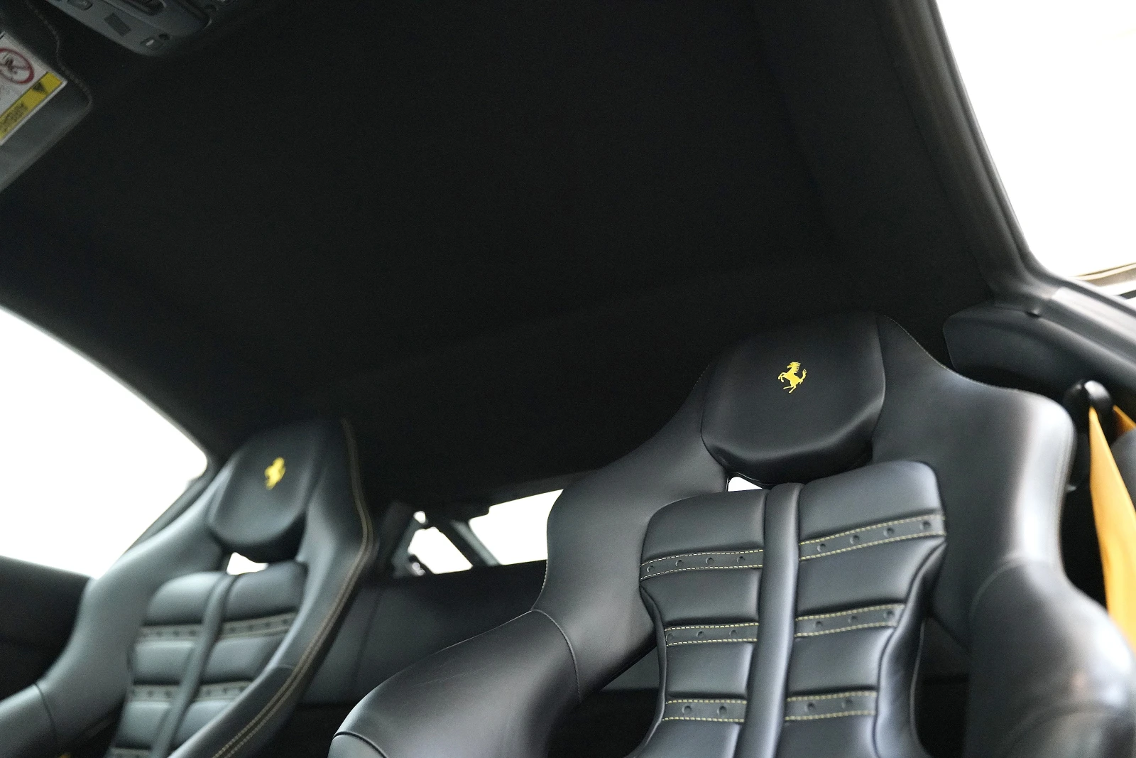 Ferrari 488 GTB 3.9 V8 BiTurbo Carbon Package AKRAPOVIC | Mobile.bg   11