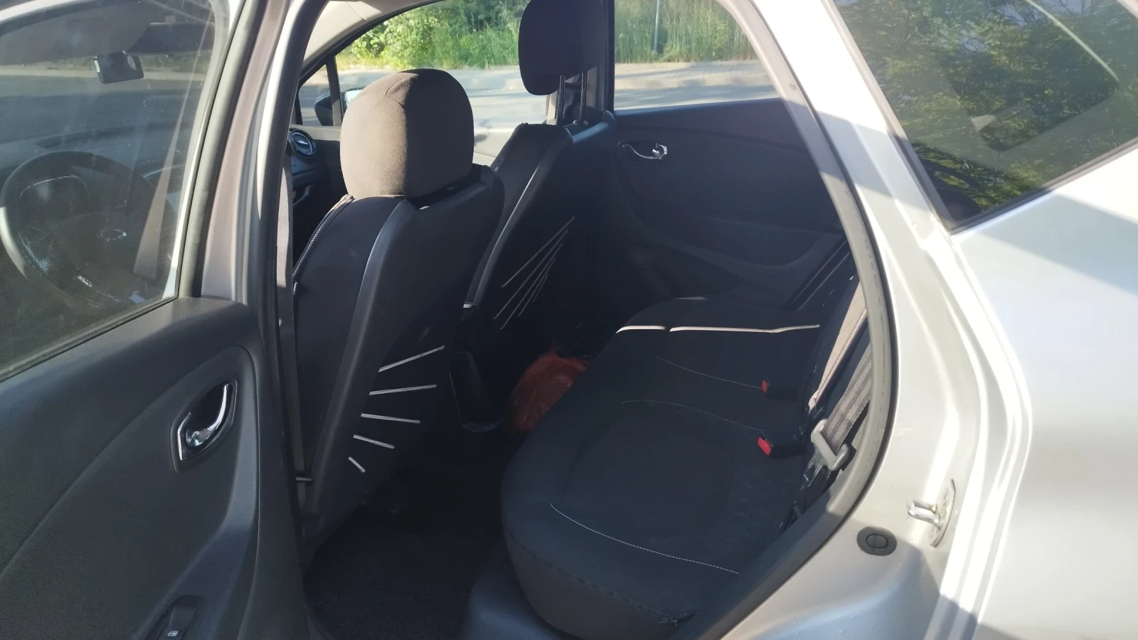 Renault Captur 1.5dci автоматик  - изображение 8