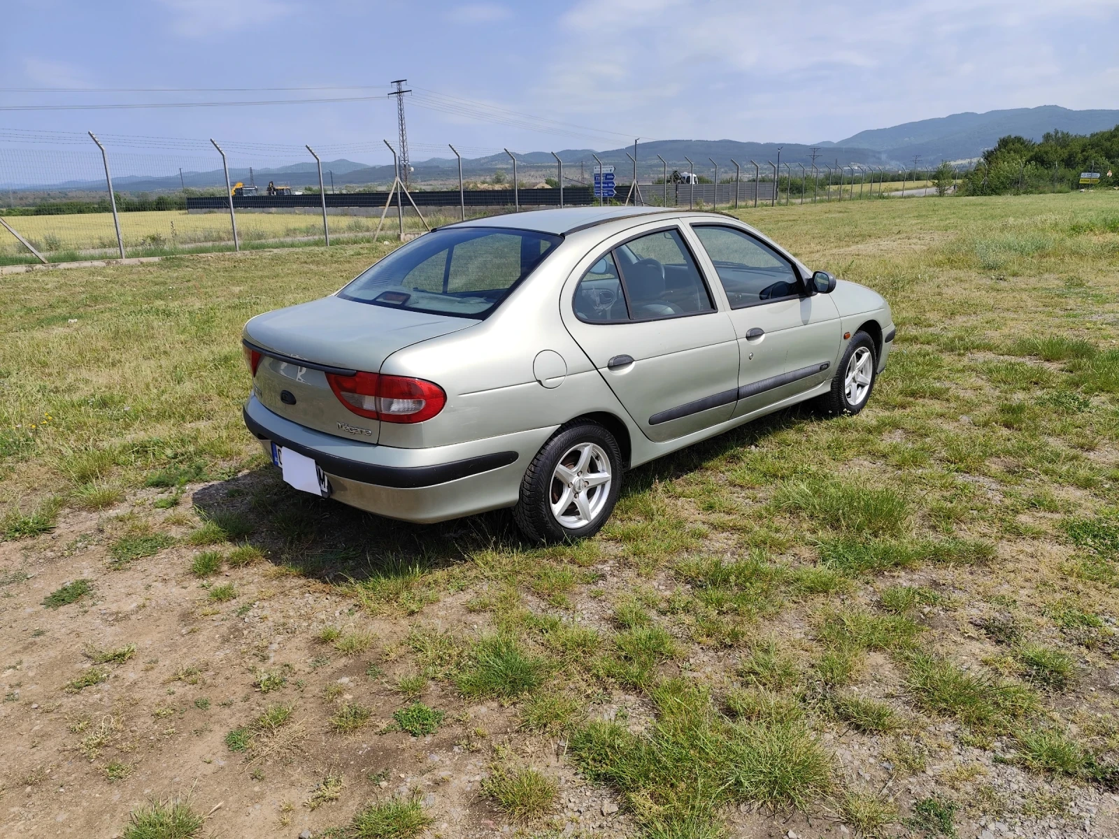Renault Megane  - изображение 2