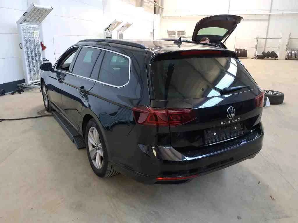 VW Passat 2.0TDI 4Motion"Dig Cockpit"IQ.LIGHT-Matrix - изображение 4