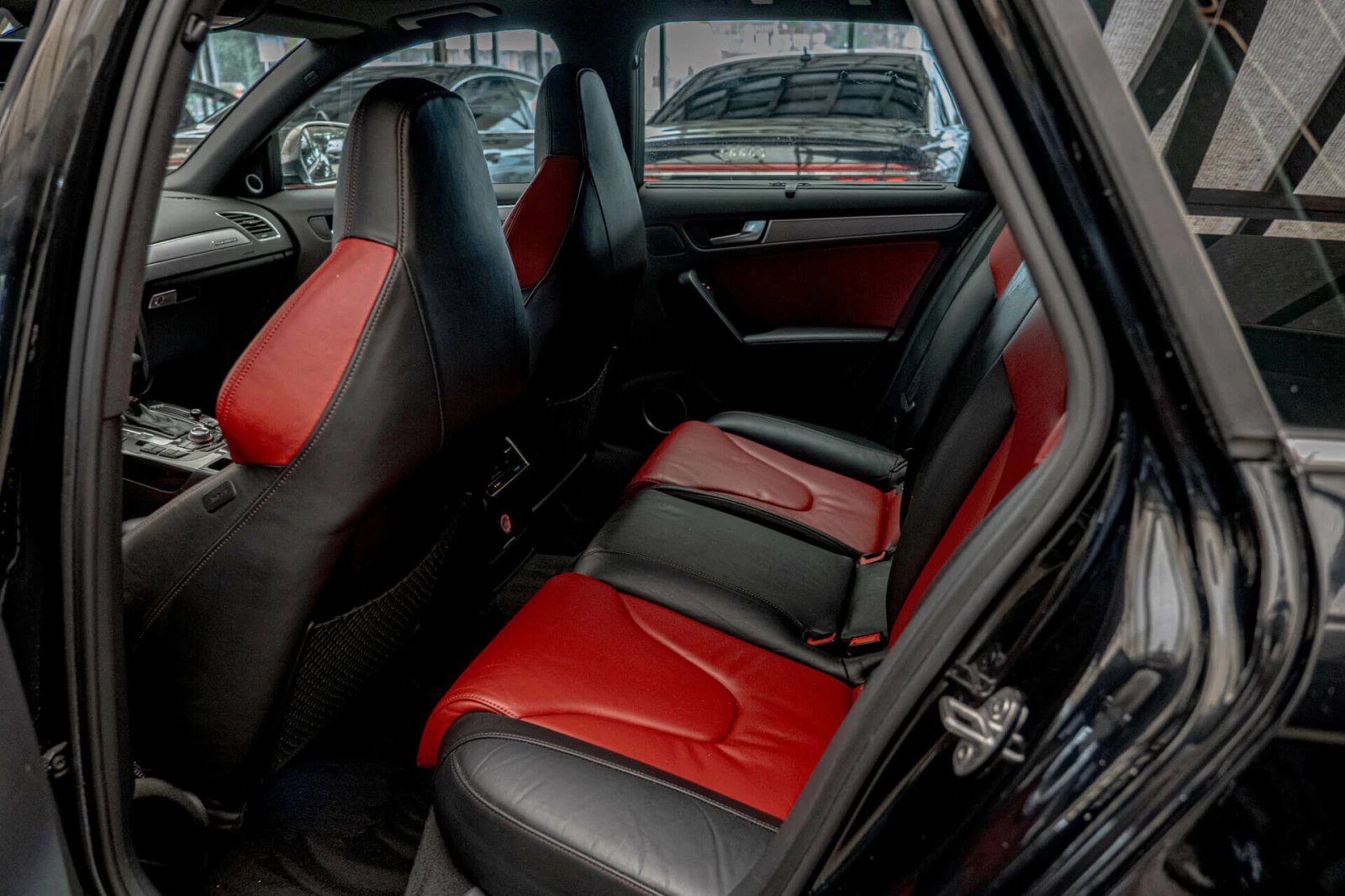 Audi S4 3.0TFSI V6/Quattro/Bang&Olufsen/Audi Drive Select - изображение 8