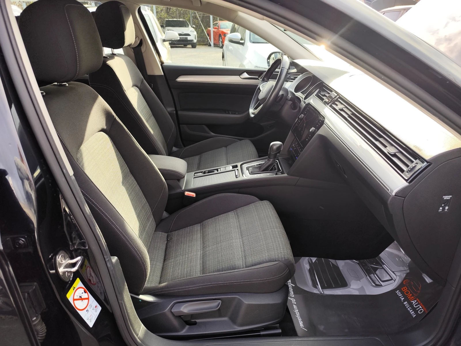 VW Passat 2.0TDi* * EURO6D* NAVI* LED/XENON*  | Mobile.bg   11