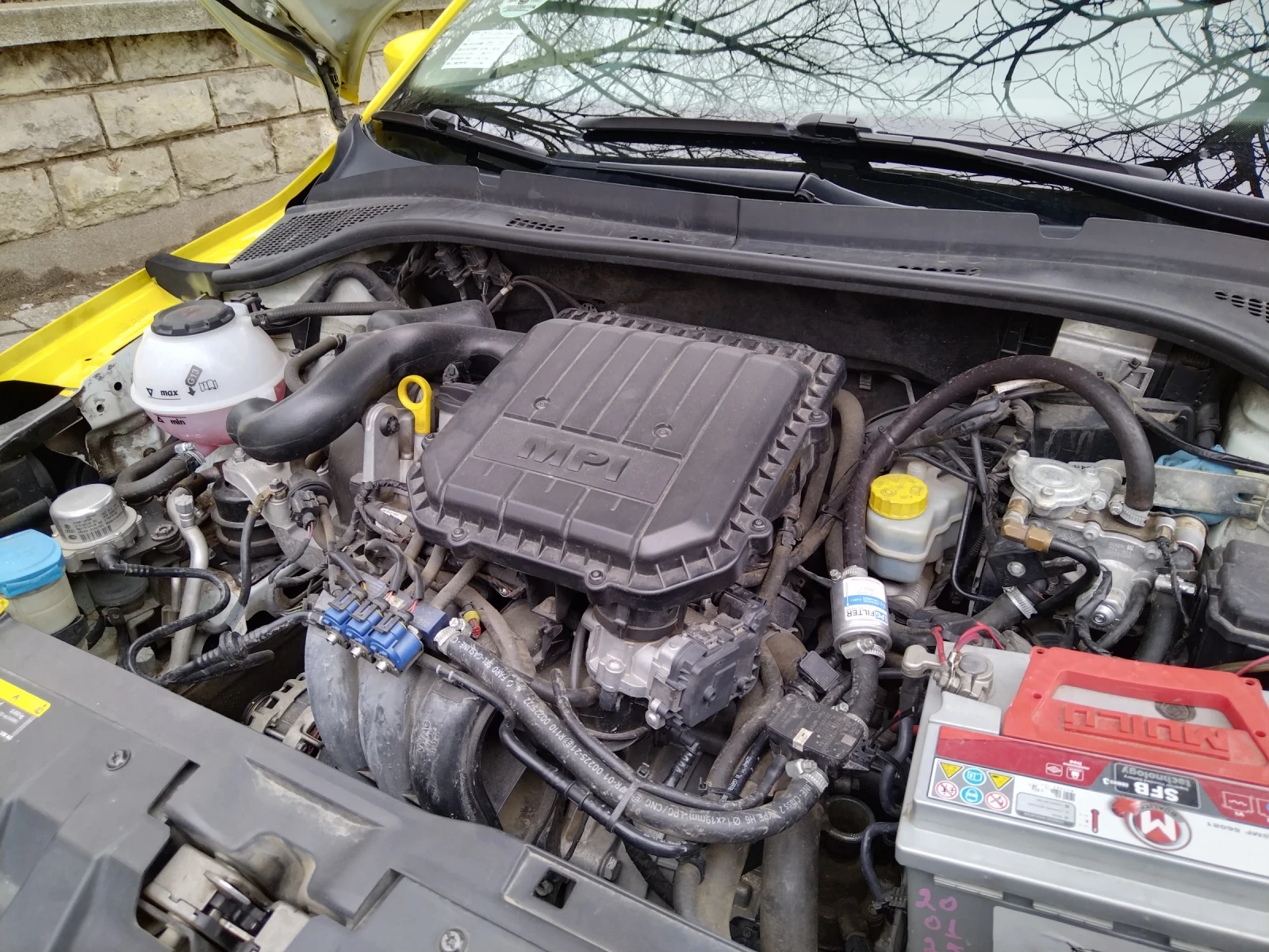 Skoda Fabia 1.0 75mpi, снимка 10 - Автомобили и джипове - 52732654