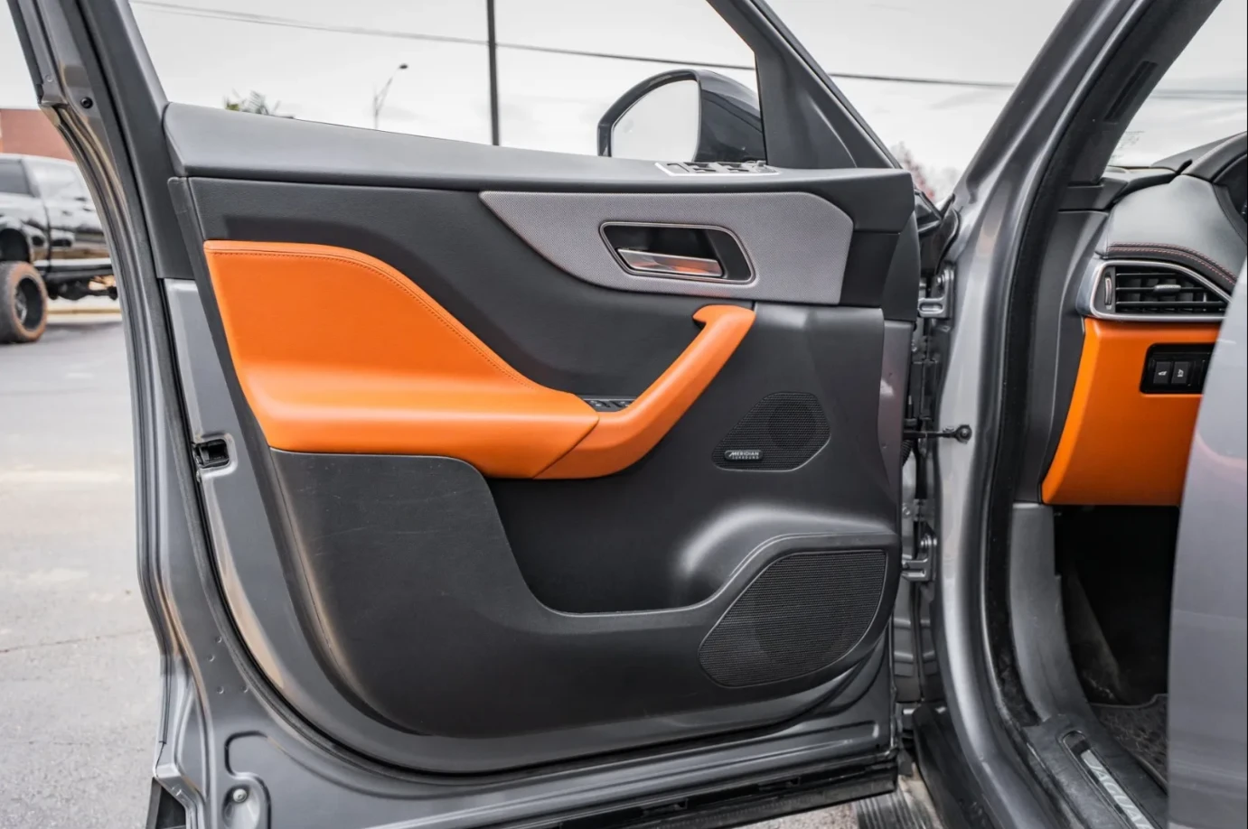 Jaguar F-Type SVR | Mobile.bg � ����������� 14