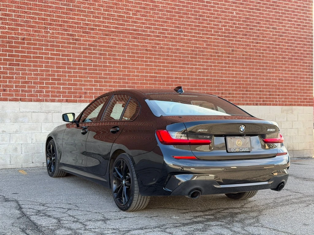 BMW 330 * 330i xDrive * CARFAX * ЦЕНА ДО БГ - изображение 2