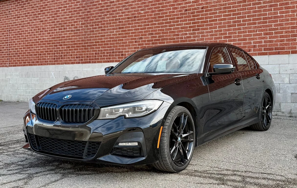 BMW 330 * 330i xDrive * CARFAX * ���� �� �� | Mobile.bg � ����������� 1